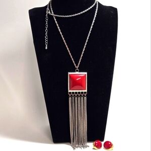 Fun Necklace Red Square Fringe 26" Long Chain Matching Post Earrings Goldtone